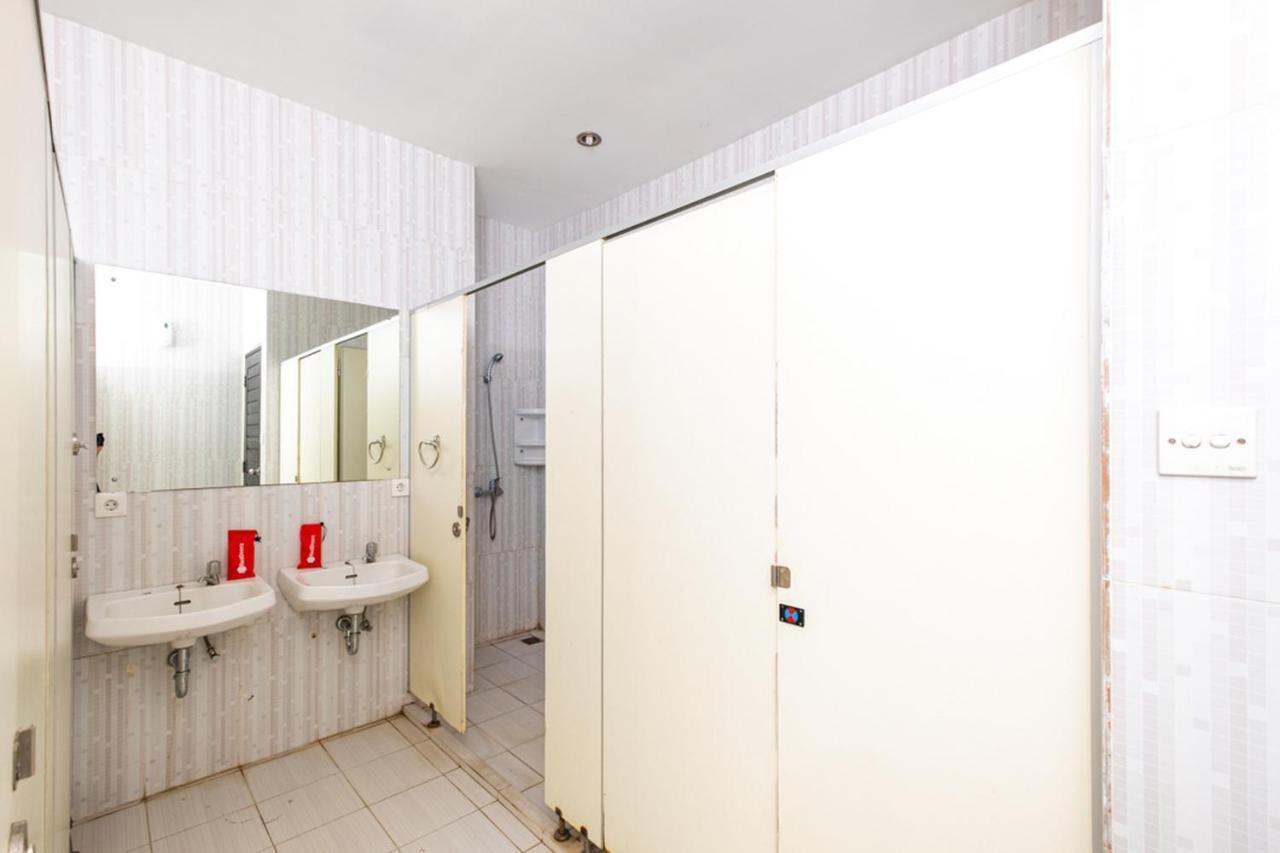 Reddoorz Hostel Near Gwk Main Gate Ungasan Dış mekan fotoğraf